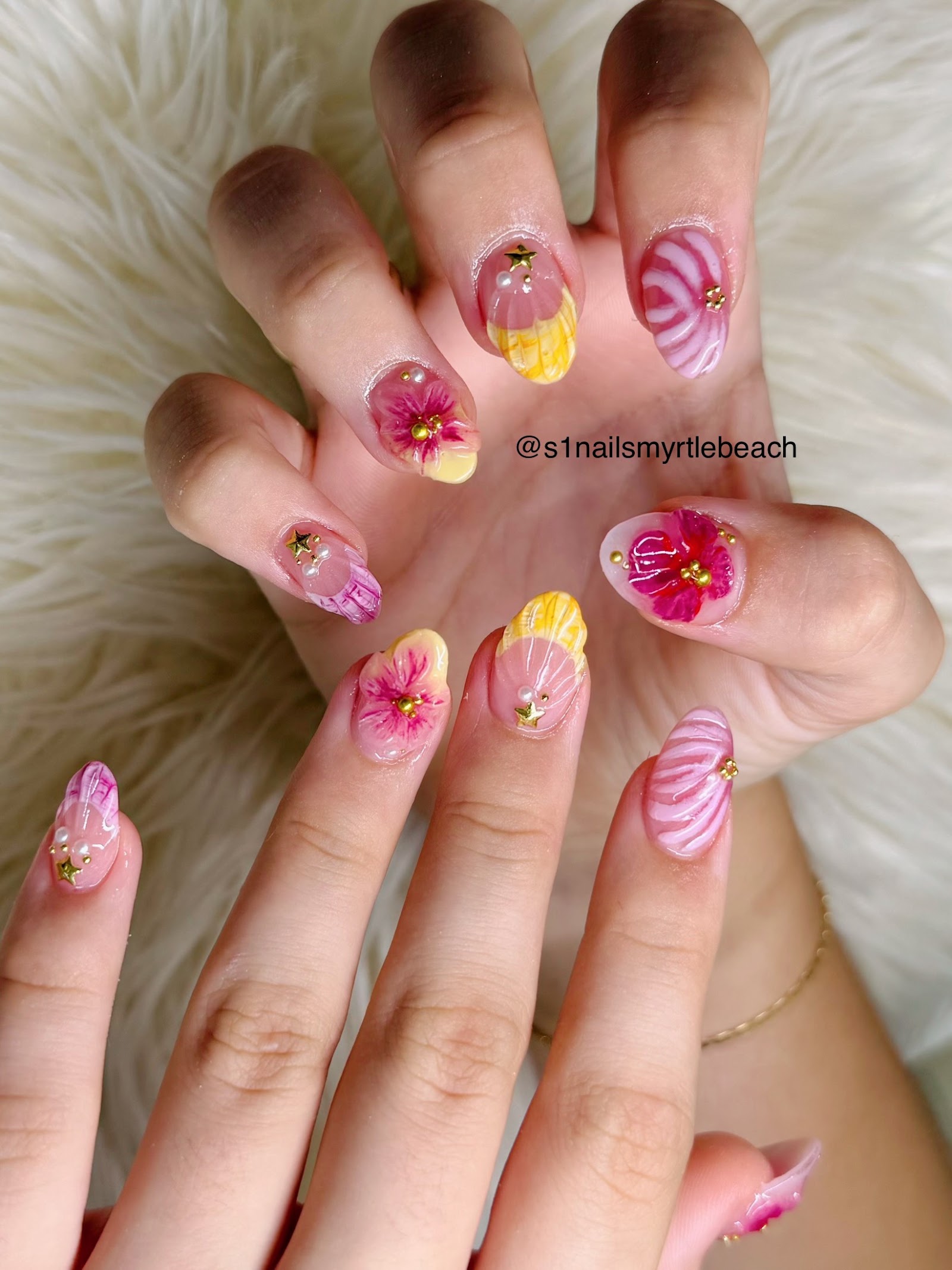 S1 NAILS nail photo 1